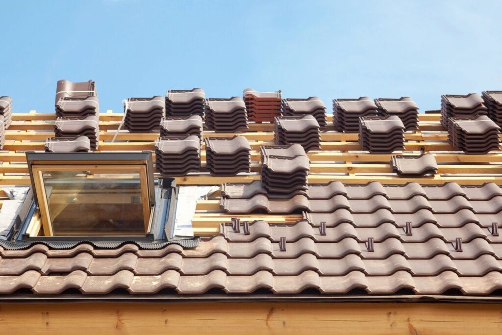 A roof with many tiles on it
